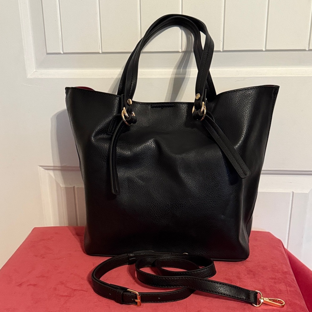 Black Leather Tote Bag - Picture 5 of 14